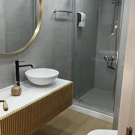 Homely Marbell Center 7 Апартаменти *