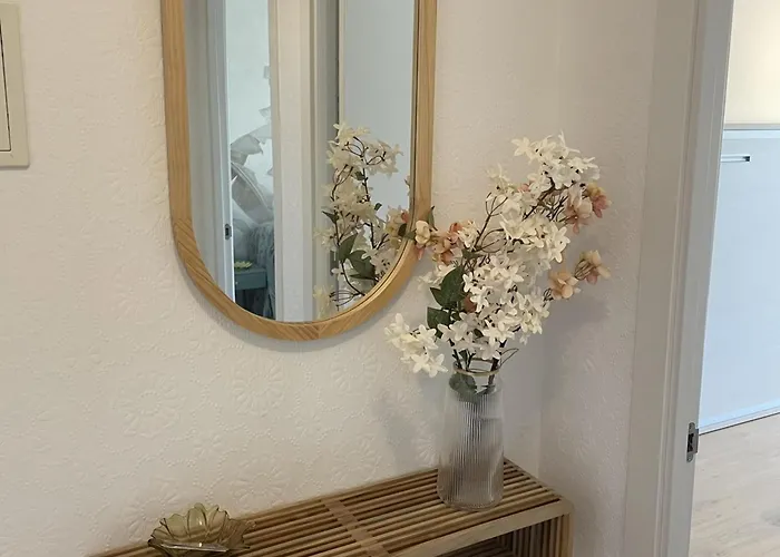 Homely Marbell Center 7