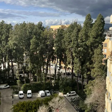 公寓 Homely Marbell Center 7